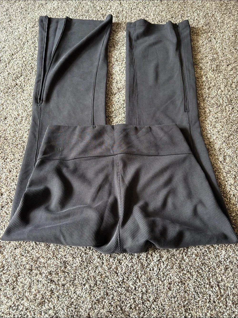 lululemon athletica Black Boot-Cut Pull-On Flare Pants - Picture 6 of 6
